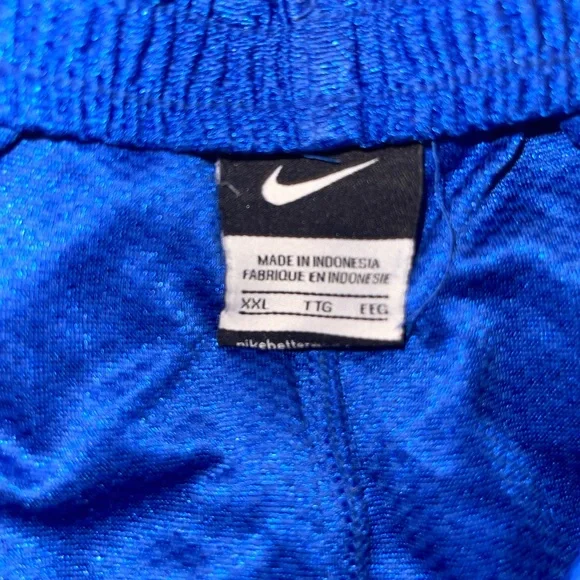 Nike Basketball Shorts XXL - Picture 2 of 2
